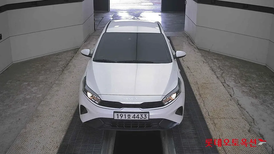 2022 Kia K3, VIN KNAF141BENA929899