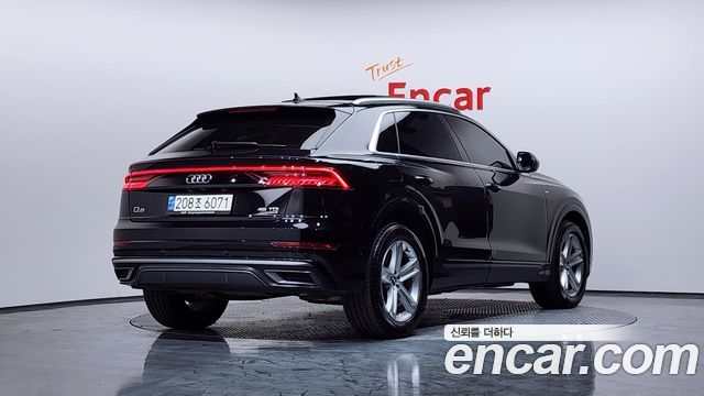2021 Audi Q8, VIN WAUZZZF11MD004457
