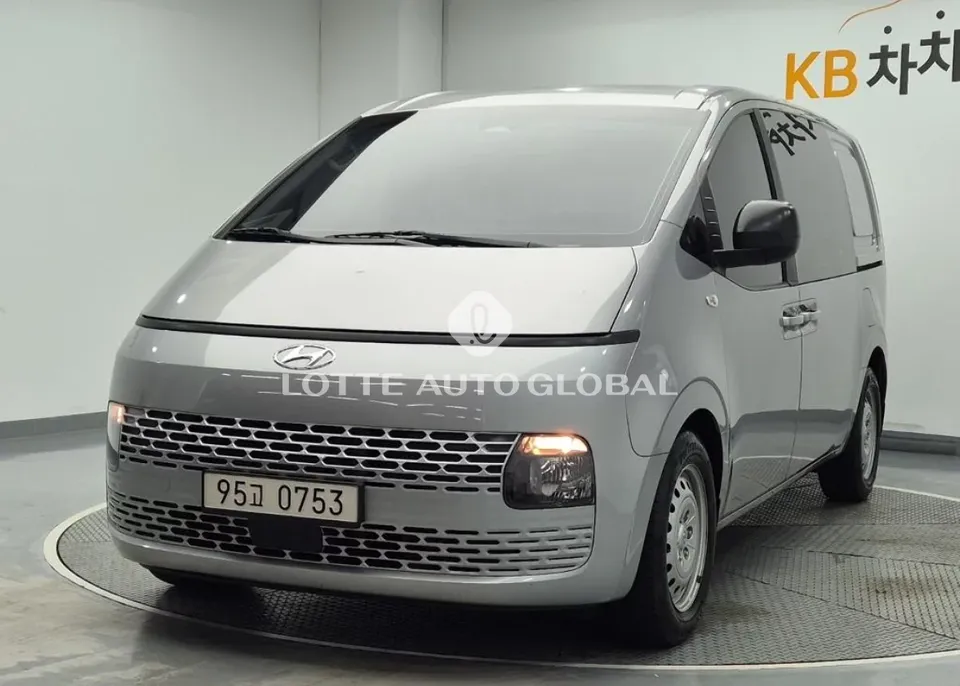 2023 Hyundai Staria, VIN KMFYGX71BPU081956