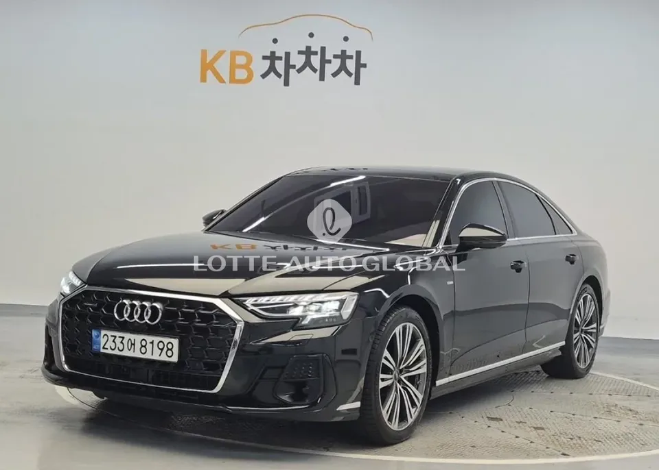 2023 Audi A8, VIN WAUZZZF84PN005324