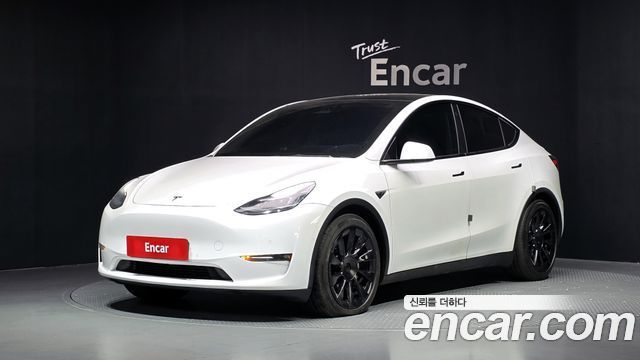 2021 Tesla Model Y, VIN 5YJYGDEE1MF176704