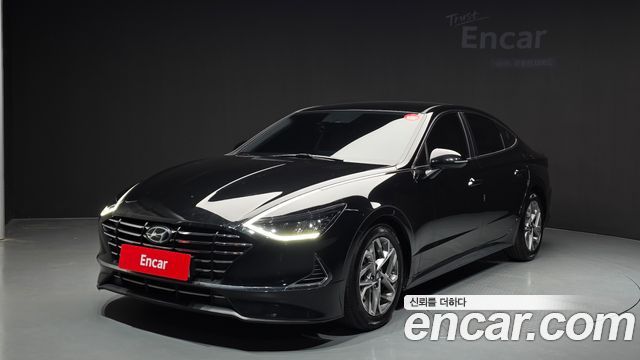 2021 Hyundai Sonata, VIN KMHL141EBMA143010