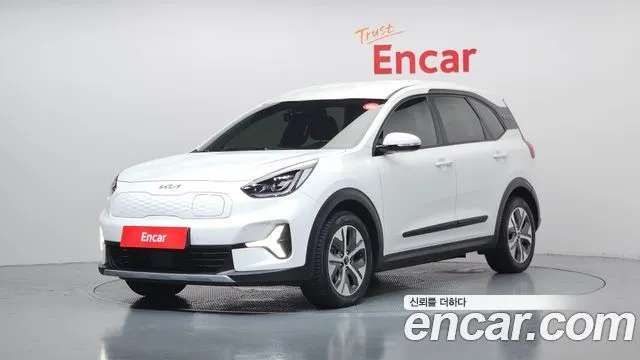 2024 Kia Niro, VIN KNAA281GFRT015784