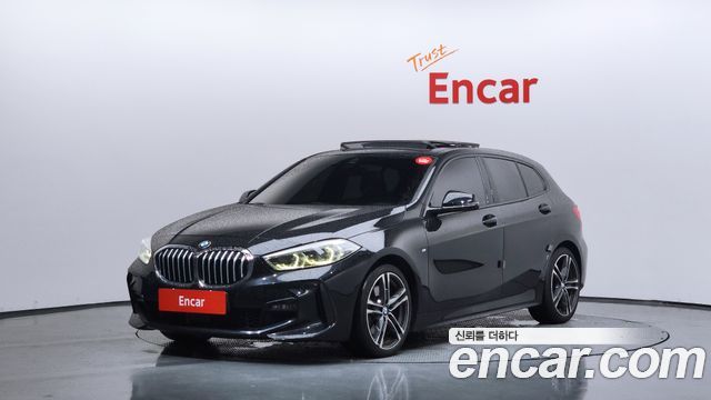 2022 BMW 1-Series, VIN WBA7L7102N7K31796