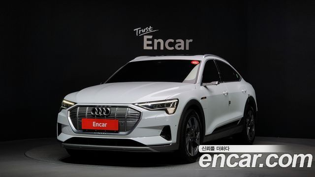 2021 Audi e-tron, VIN WAUZZZGE4MB027244