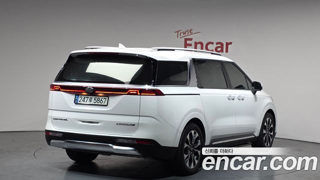 2021 Kia Carnival, VIN KNANE81BBMS031017