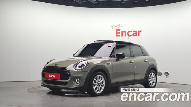 2020 Mini Cooper, VIN WMWXV7104L2M82341