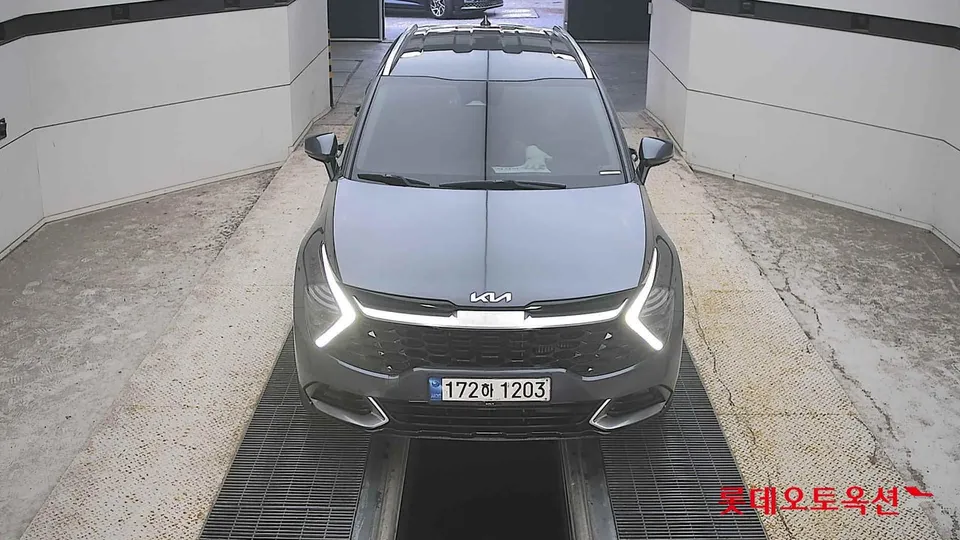 2022 Kia Sportage, VIN KNAPV81CDNK094734