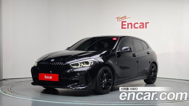 2021 BMW 1-Series, VIN WBA7L7104M7J42469