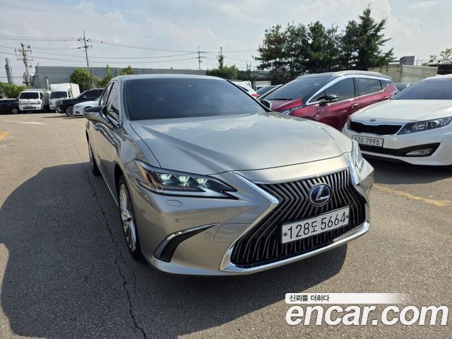 2020 Lexus ES, VIN JTHB21B16L2111058
