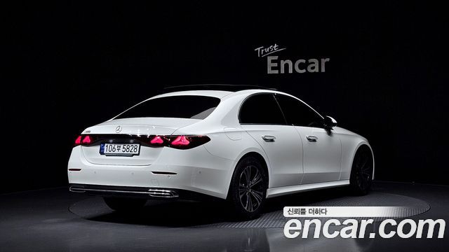 2025 Mercedes-Benz E-Class, VIN W1KLF5AB5SA154201