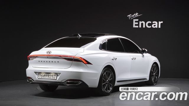 2020 Hyundai Grandeur, VIN KMHF241DBLA393046