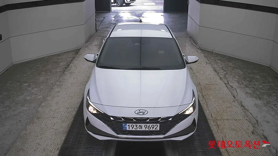 2023 Hyundai Avante, VIN KMHLL41EEPU440129