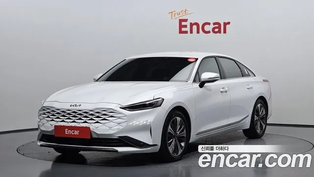 2023 Kia K8, VIN KNAM341FBPA033016