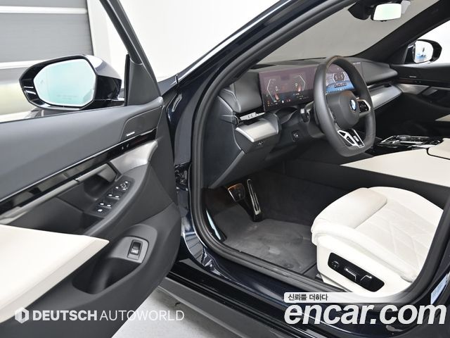 2024 BMW 5-Series, VIN WBA21FJ03RCS56407