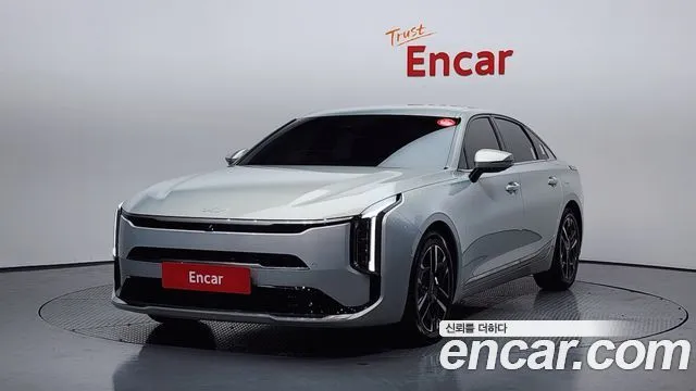 2025 Kia K8, VIN KNAM241BBSA075758