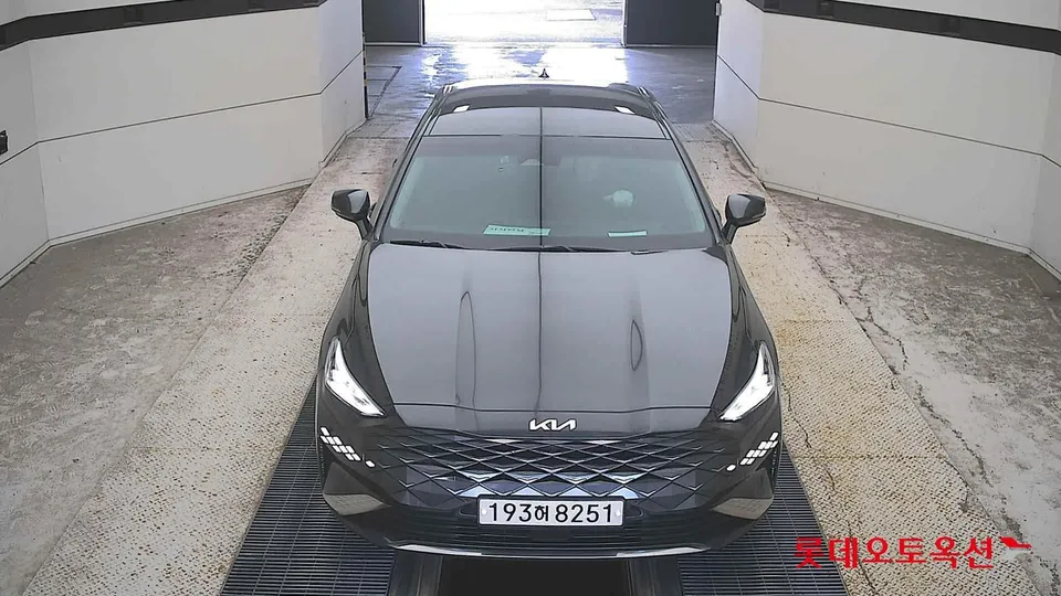 2023 Kia K8, VIN KNAM2411BPA035441