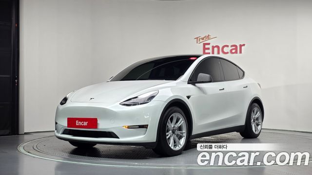2021 Tesla Model Y, VIN 5YJYGDEE1MF284191