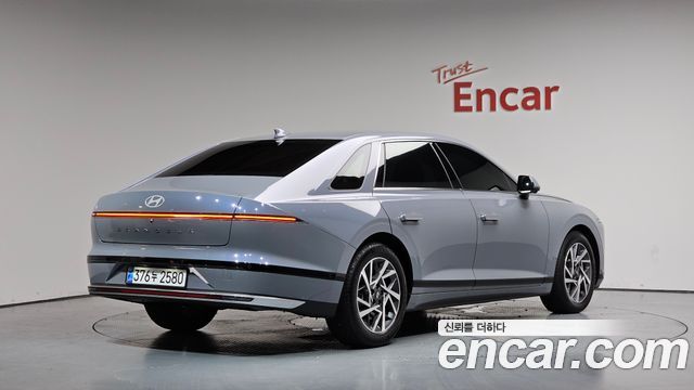 2025 Hyundai Grandeur, VIN KMHN241EBSA083033