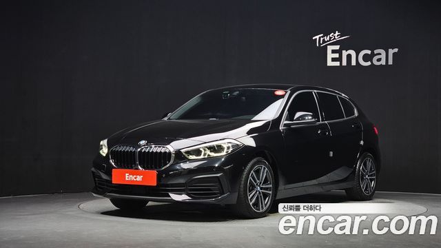 2022 BMW 1-Series, VIN WBA7L7104N7K55260