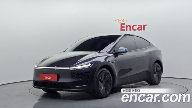 2025 Tesla Model Y, VIN LRWYGCEK3SC285835