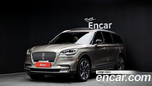 2021 Lincoln Aviator, VIN 5LM5J7XC6MGL01132