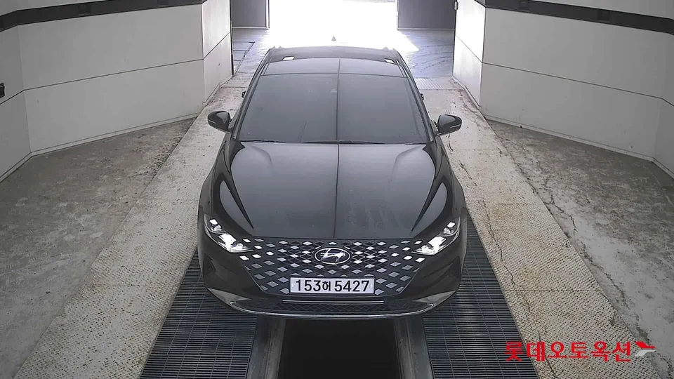 2020 Hyundai Grandeur, VIN KMHF241NBLA396445