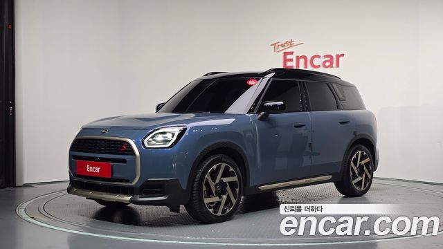 2025 Mini Countryman, VIN WMW21GA07S7S49089