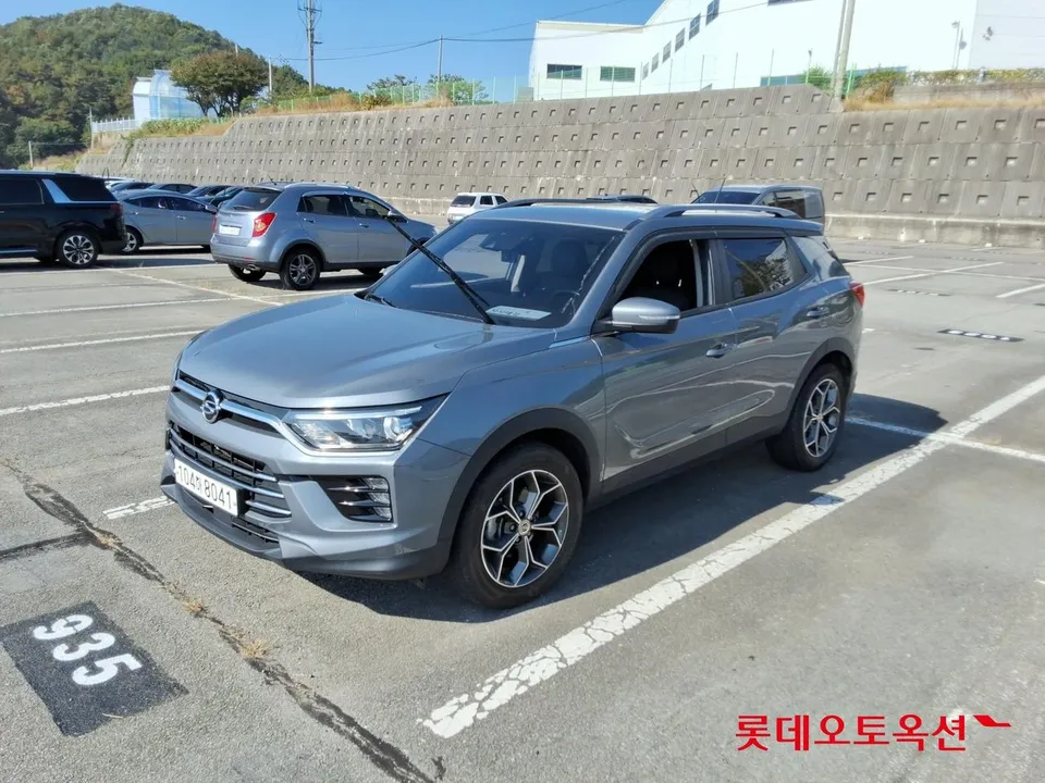 2021 SsangYong Korando, VIN KPBAH3AP1MP038627