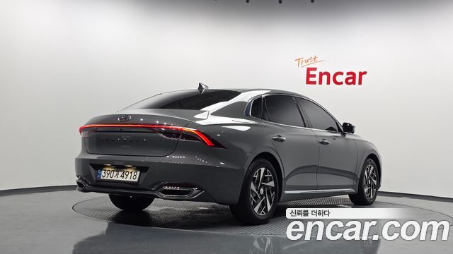 2022 Hyundai Grandeur, VIN KMHF1413BNA126317