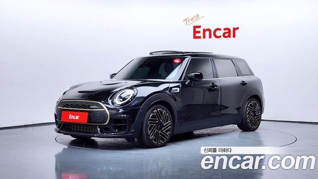 2024 Mini Clubman, VIN WMWJZ9100R2U89303