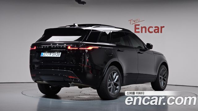 2026 Land Rover Range Rover Velar, VIN SALYA2BX9TA823040
