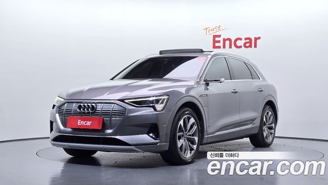 2022 Audi e-tron, VIN WAUZZZGE5NB004010