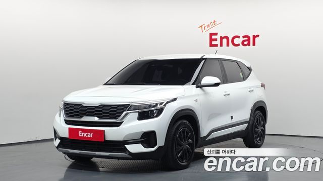 2022 Kia Seltos, VIN KNAEP815HNK289652