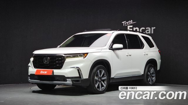 2023 Honda Pilot, VIN 5KBYG1880PB300047