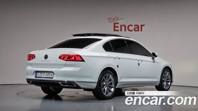 2022 Volkswagen Passat, VIN WVWZZZ3CZNE031084