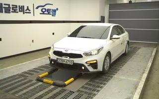 2021 Kia K3, VIN KNAF241BEMA084212