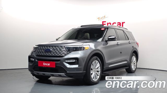 2021 Ford Explorer, VIN 1FMSK8FH4MGA35406