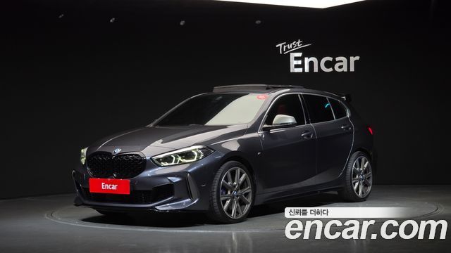 2021 BMW 1-Series, VIN WBA7L1101M7J77841