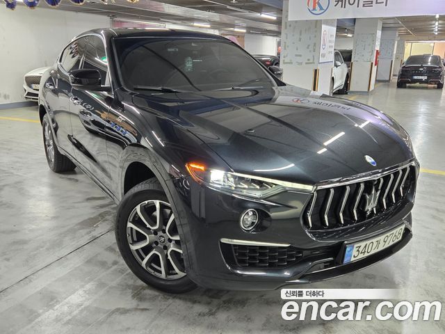 2022 Maserati Levante, VIN ZN661AUG6NX384688