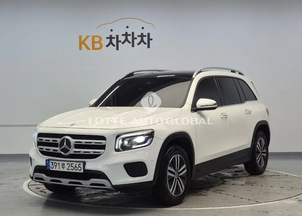 2021 Mercedes-Benz GLB-Class, VIN W1N4M1CB8MW110265