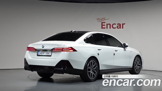 2024 BMW 5-Series, VIN WBA21FJ03RCS68525
