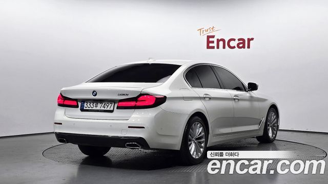 2022 BMW 5-Series, VIN WBA71BH09NCK27766