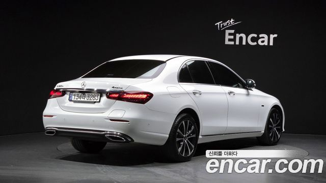 2021 Mercedes-Benz E-Class, VIN W1KZF5EB6MA987450