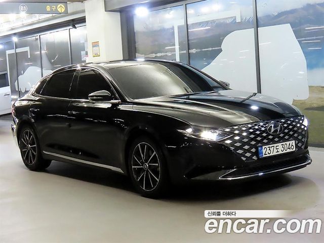 2021 Hyundai Grandeur, VIN KMHF241DBMA403189