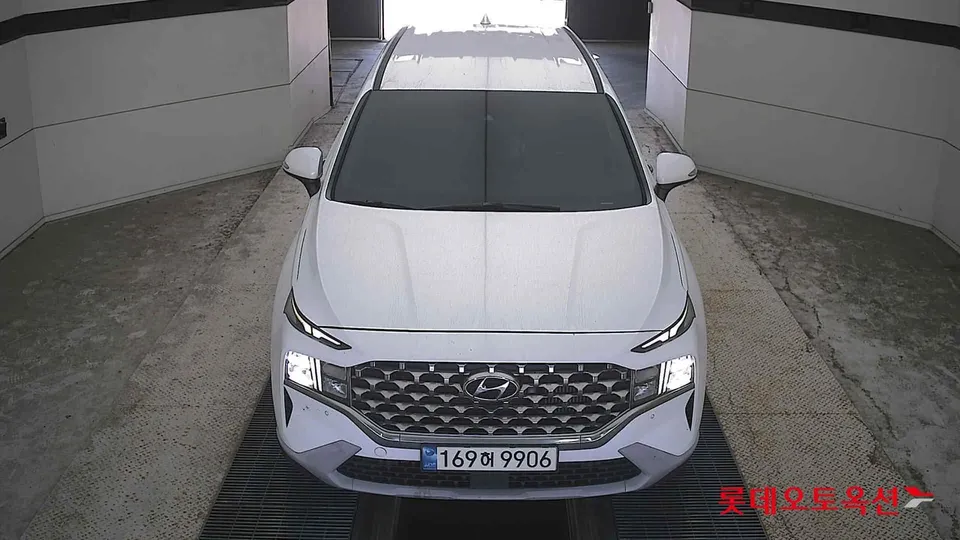 2022 Hyundai Santa Fe, VIN KMHS281HGNU449503