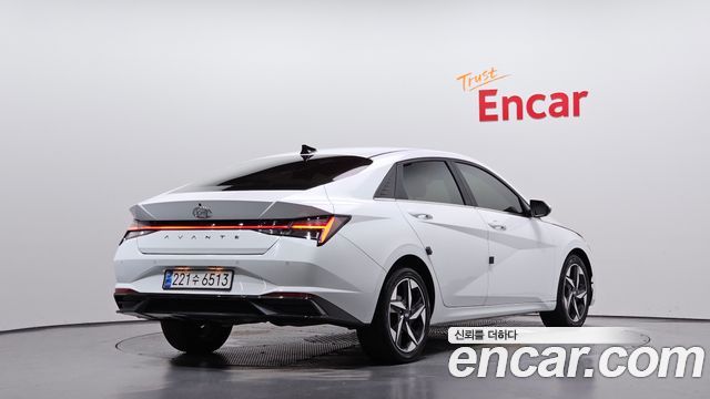2021 Hyundai Avante, VIN KMHLR41EEMU204196