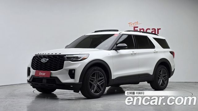 2025 Ford Explorer, VIN 1FMUK8KH4SGB04266