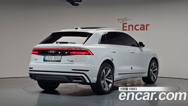 2021 Audi Q8, VIN WAUZZZF14MD041180