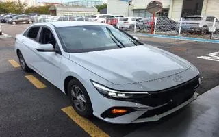 2024 Hyundai Avante, VIN KMHLM41EERU553163